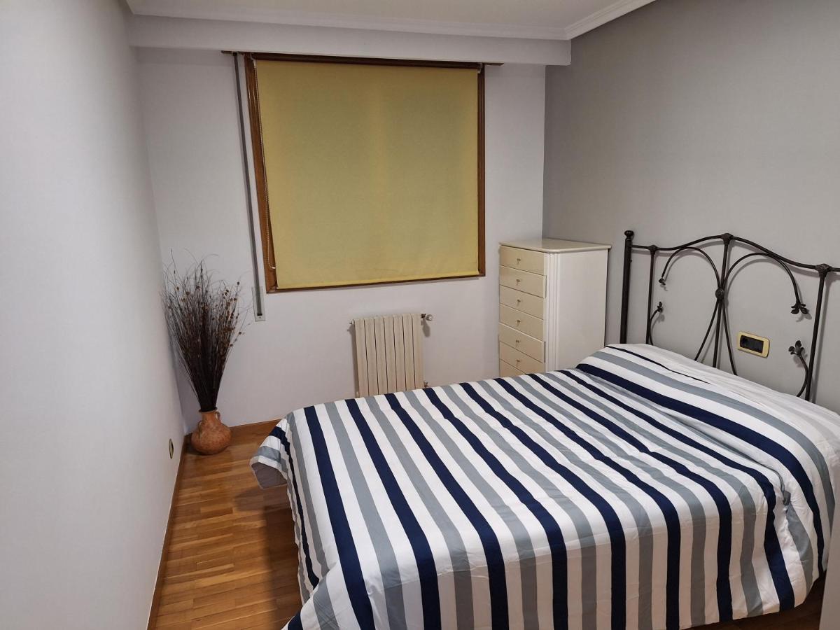 Piso Millenium Apartment Ourense Exterior photo